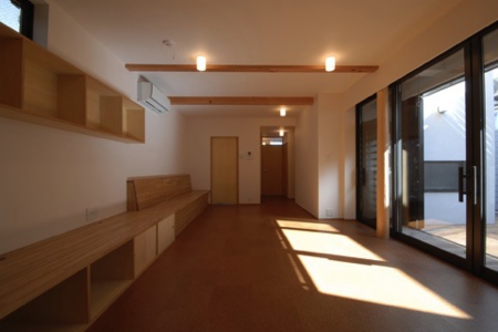 kih09.jpg